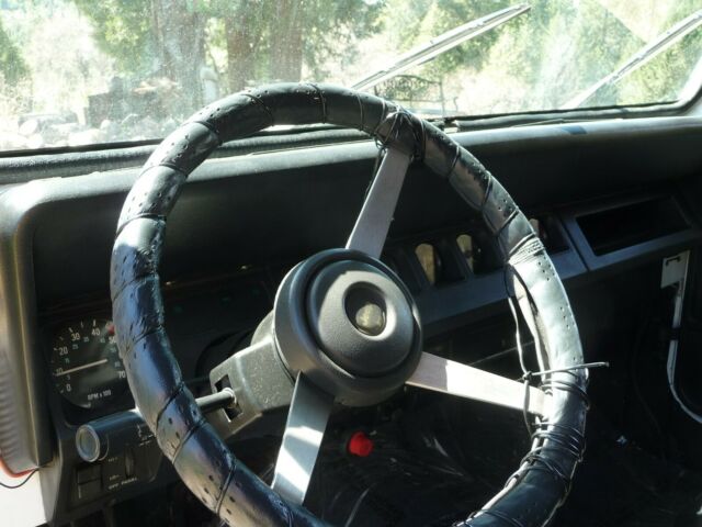 1987 Jeep Wrangler - photo 8