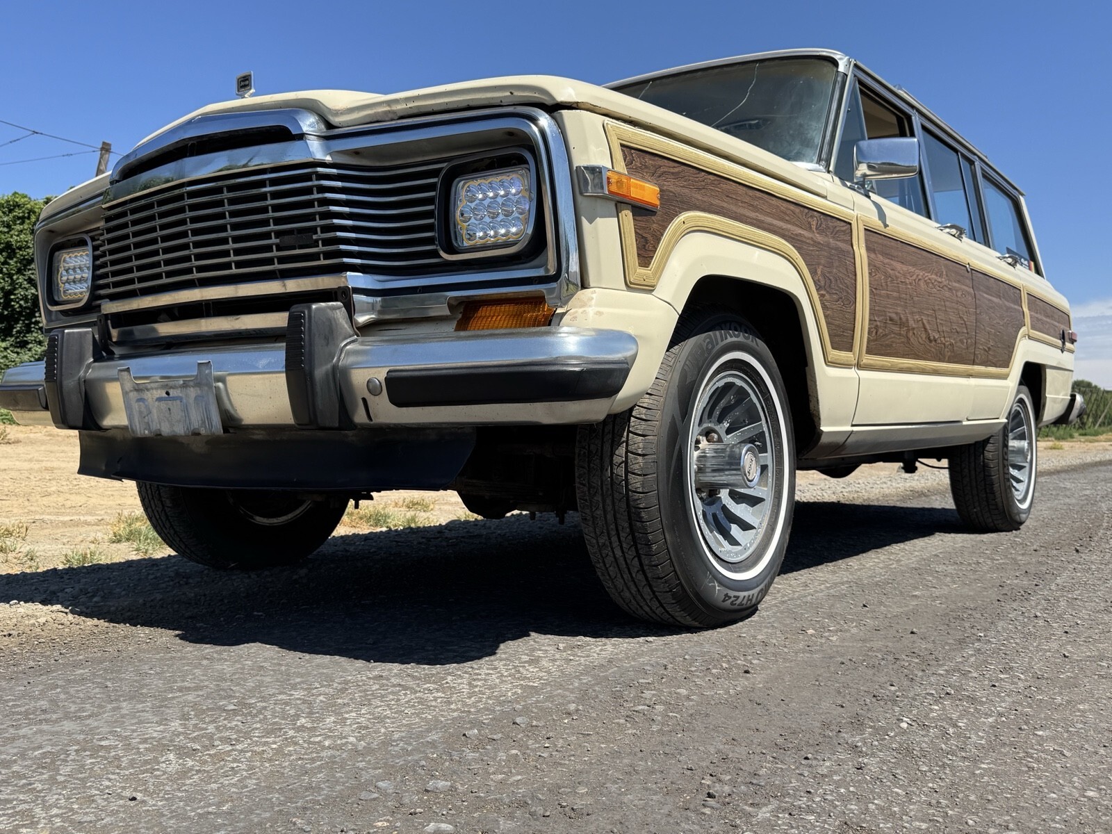 1987 Jeep Wagoneer - photo 6