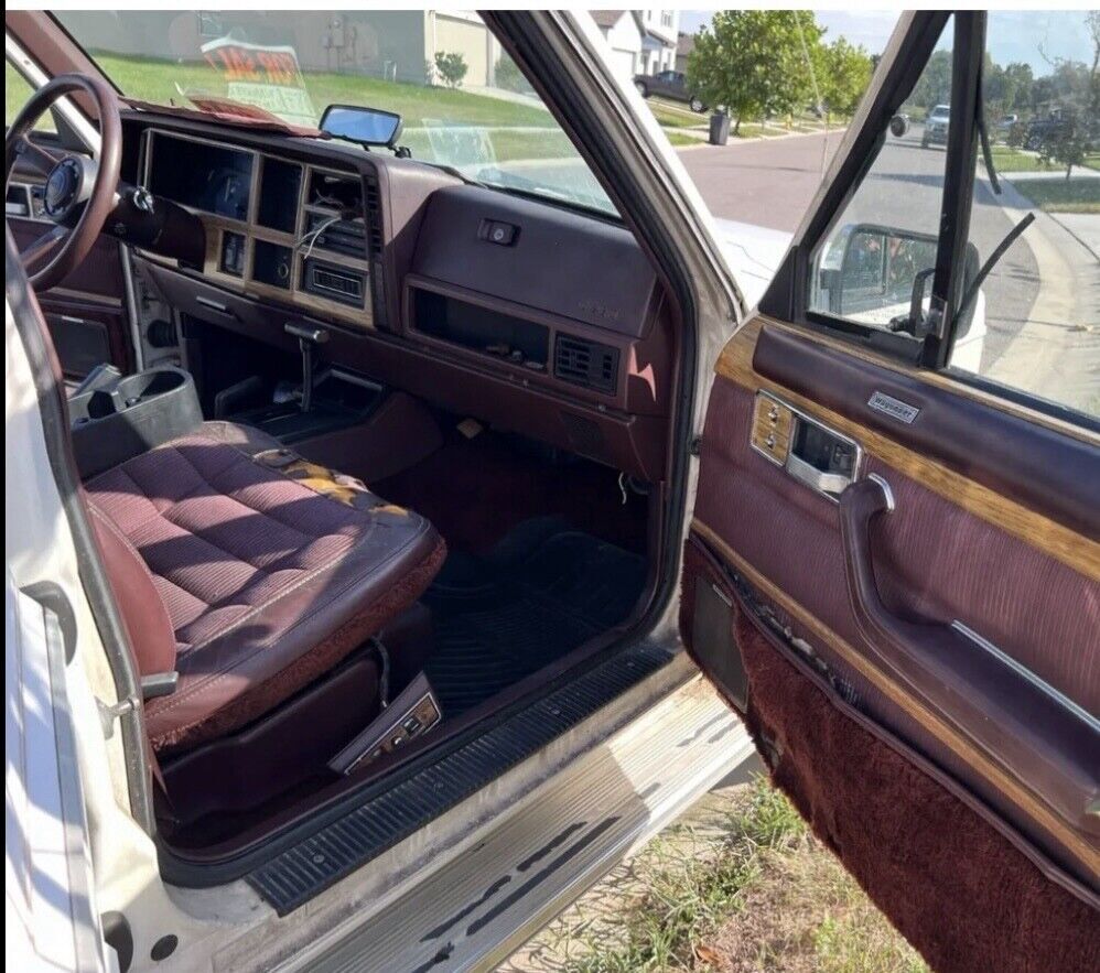 1987 Jeep Wagoneer LIMITED - photo 5