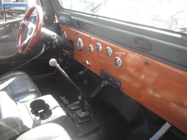 1987 Jeep Wrangler - photo 12