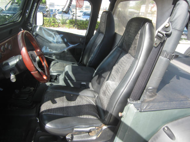 1987 Jeep Wrangler - photo 2