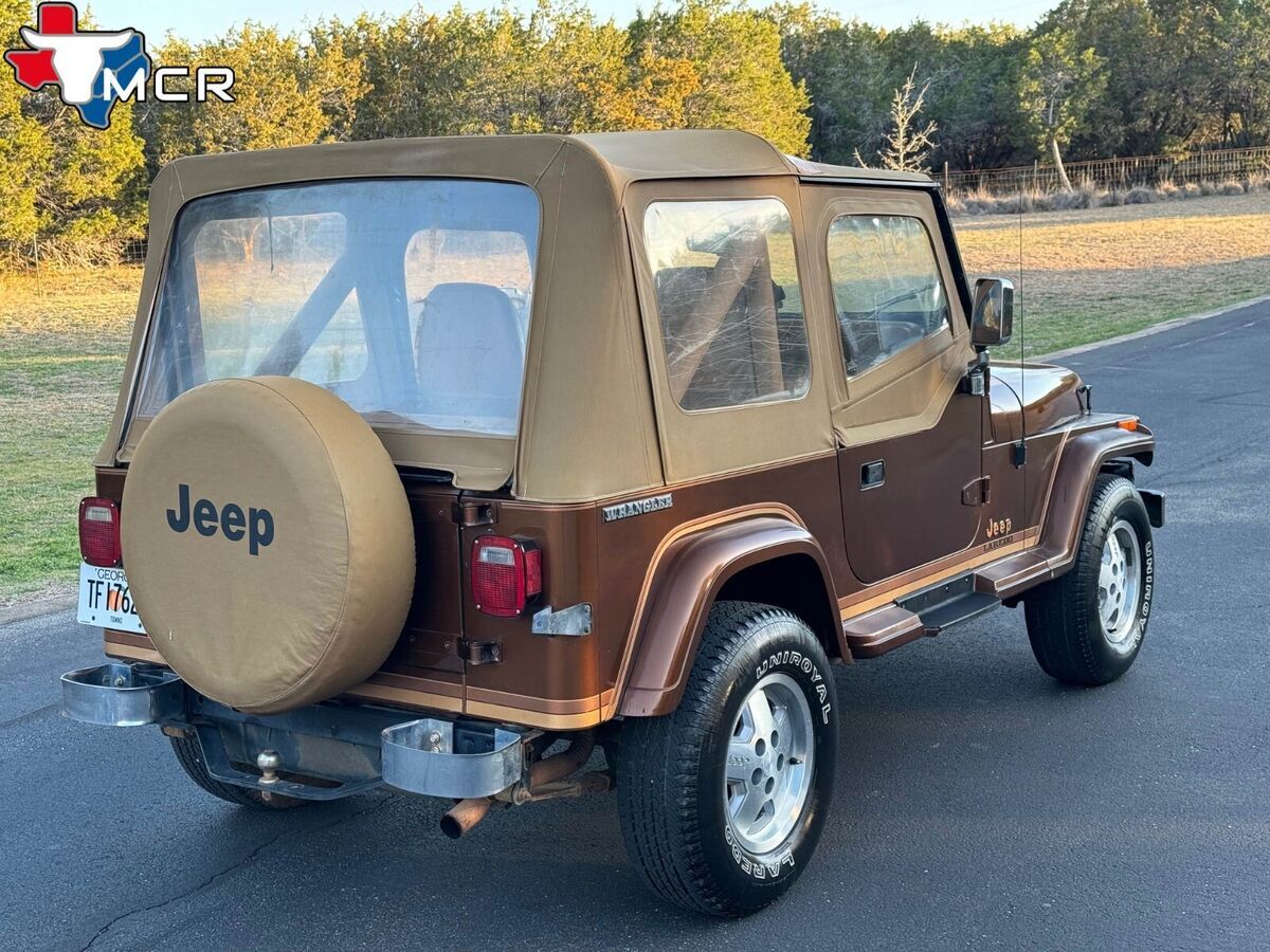 1987 Jeep Wrangler - 4x4 - Laredo - 1 Owner YJ - Original - photo 9