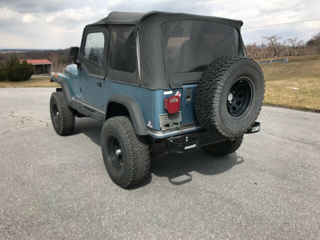 1987 Jeep Wrangler - photo 6