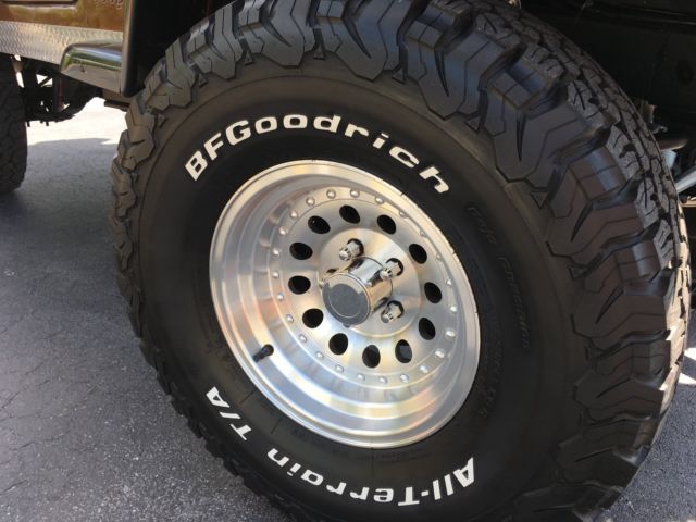 1987 Jeep Wrangler - photo 11