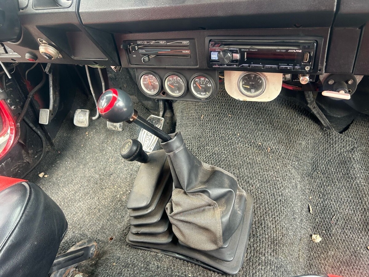 1987 Jeep Wrangler - photo 10