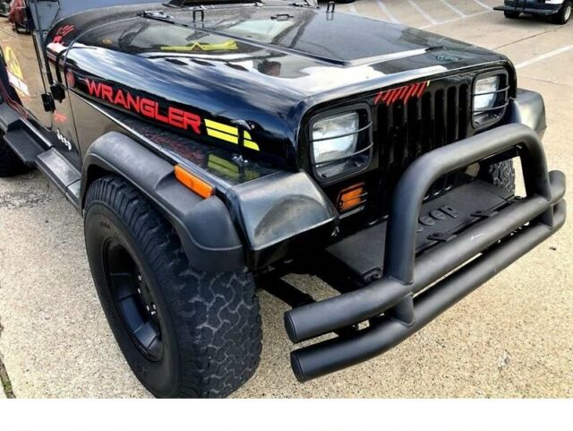 1987 Jeep Wrangler Base 2dr 4WD SUV