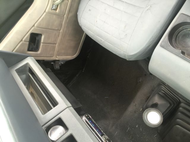 1987 Jeep Wrangler - photo 10
