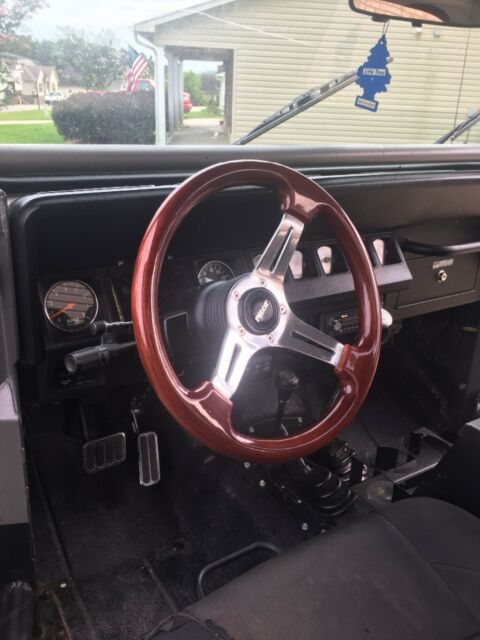 1987 Jeep Wrangler - photo 8