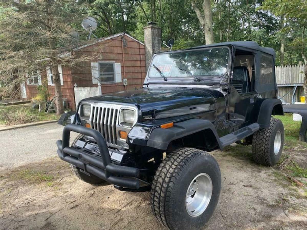 1987 Jeep Wrangler - photo 2