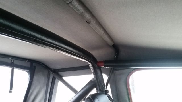 1987 Jeep Wrangler Laredo 2dr 4WD SUV - photo 13