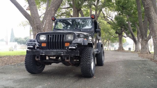 1987 Jeep Wrangler Laredo Sport Utility 2-Door - photo 2