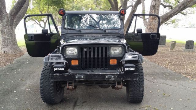 1987 Jeep Wrangler Laredo Sport Utility 2-Door - photo 3