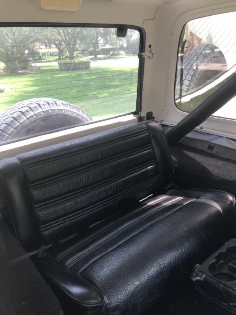 1987 Jeep Wrangler - photo 4