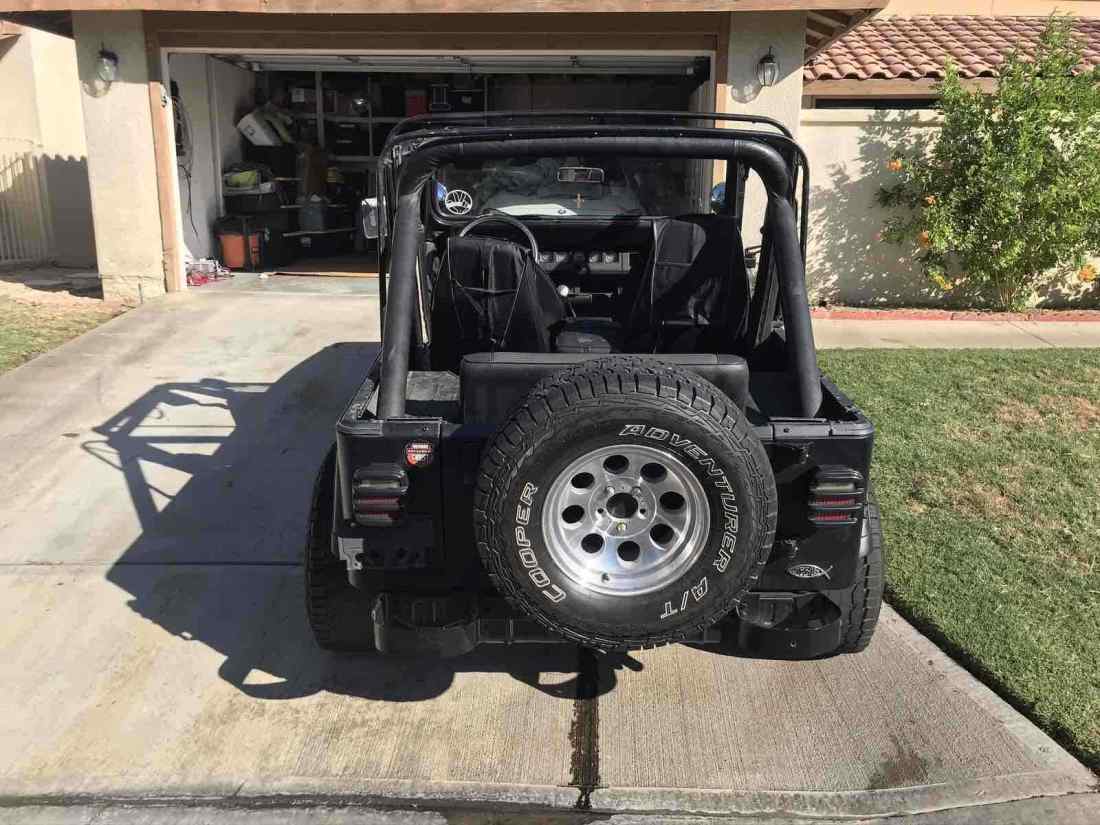 1987 Jeep Wrangler - photo 3