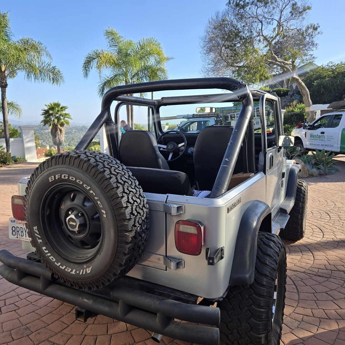 1987 Jeep Wrangler - photo 2