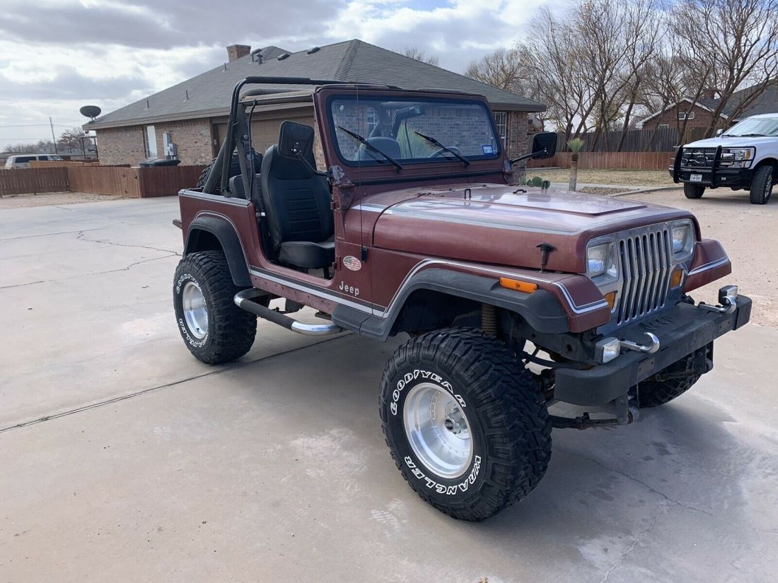 1987 Jeep Wrangler LAREDO - photo 2