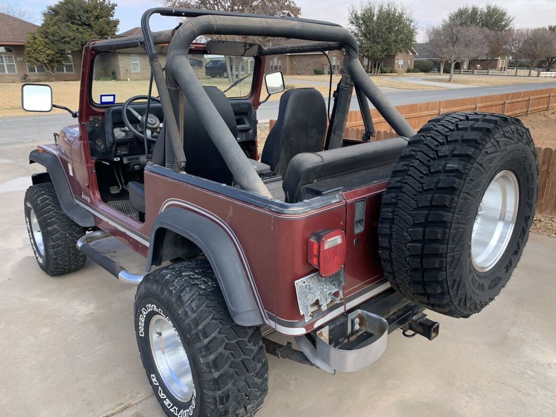 1987 Jeep Wrangler LAREDO - photo 4