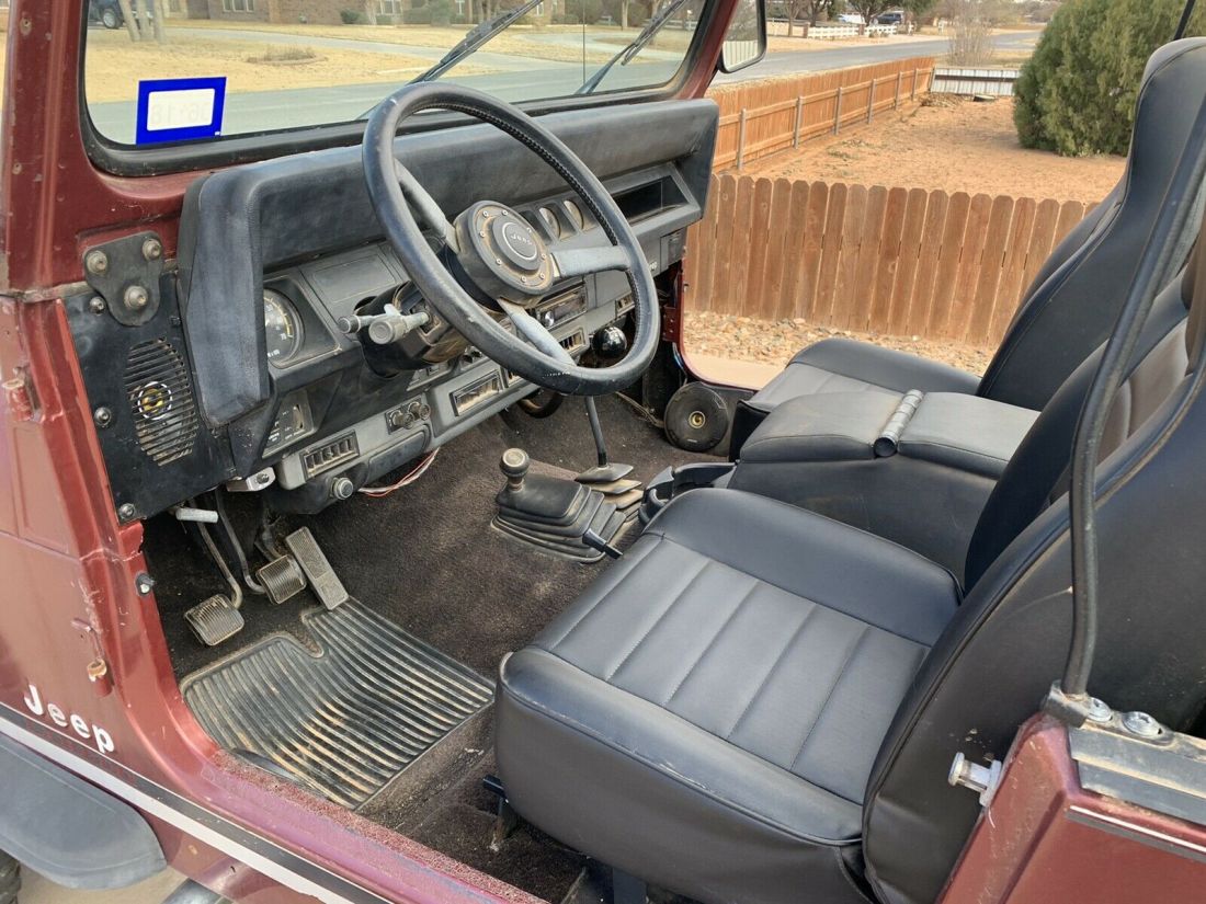 1987 Jeep Wrangler LAREDO - photo 5