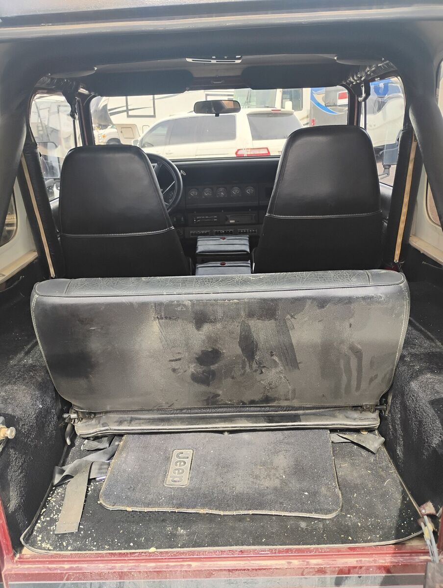 1987 Jeep Wrangler LAREDO - photo 11