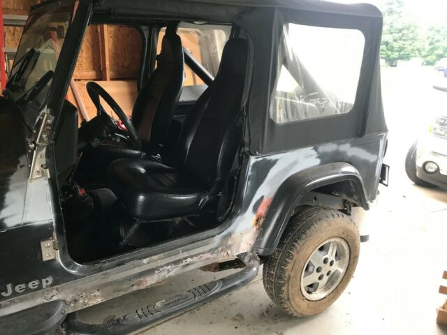 1987 Jeep Wrangler Larado - photo 6