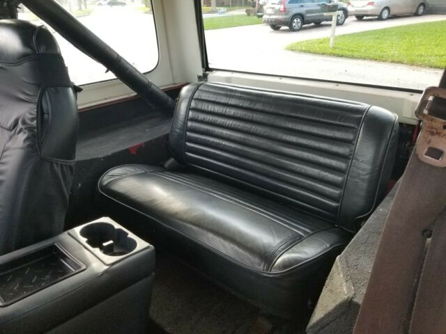 1987 Jeep Wrangler - photo 12