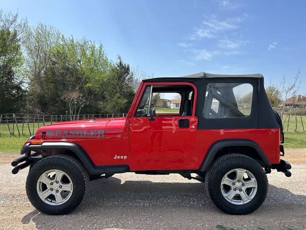 1987 Jeep Wrangler Jeep Wrangler YJ, Automatic, 6 Cyl, Super Clean - photo 11
