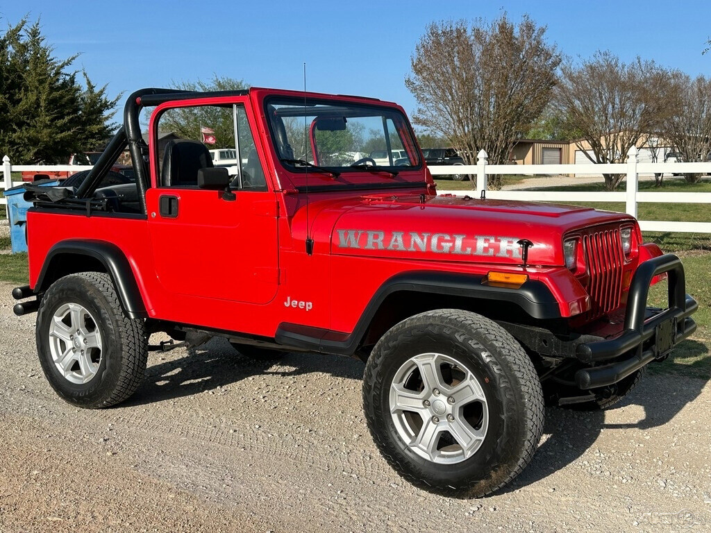 1987 Jeep Wrangler Jeep Wrangler YJ, Automatic, 6 Cyl, Super Clean - photo 2