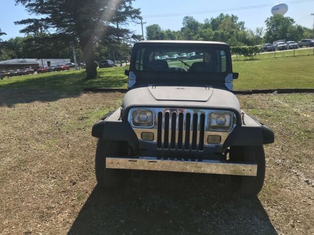 1987 Jeep Wrangler - photo 2