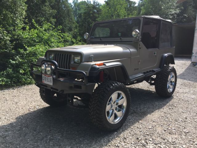 1987 JEEP WRANGLER YJ RUST FREE V-8 ON 20 INCH WHEELS PROJECT CRAWLER ALL NEW 1987 Jeep Wrangler