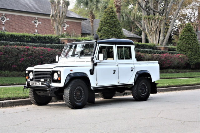 1987 Land Rover Defender 110 CrewCab 300Tdi TURBO DIESEL, WOLF DOORS, Double Cab 1987 Land Rover Defender 110 Truck