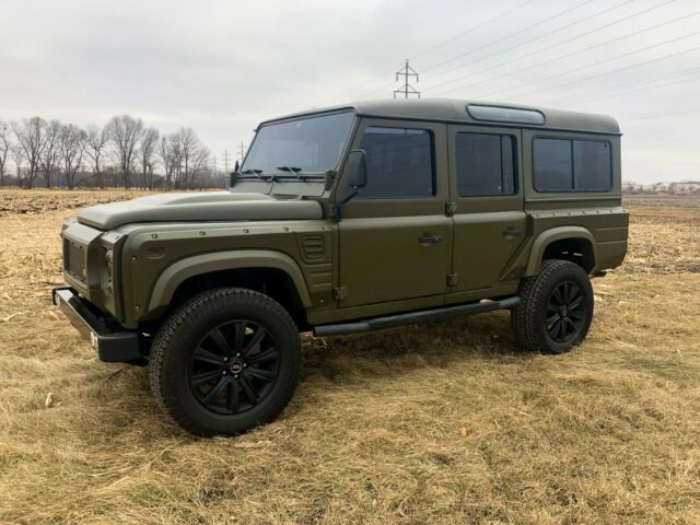 1987 Land Rover Defender 110 LS3/Automatic Puma dash left hand drive 1987 Land Rover Defender 110