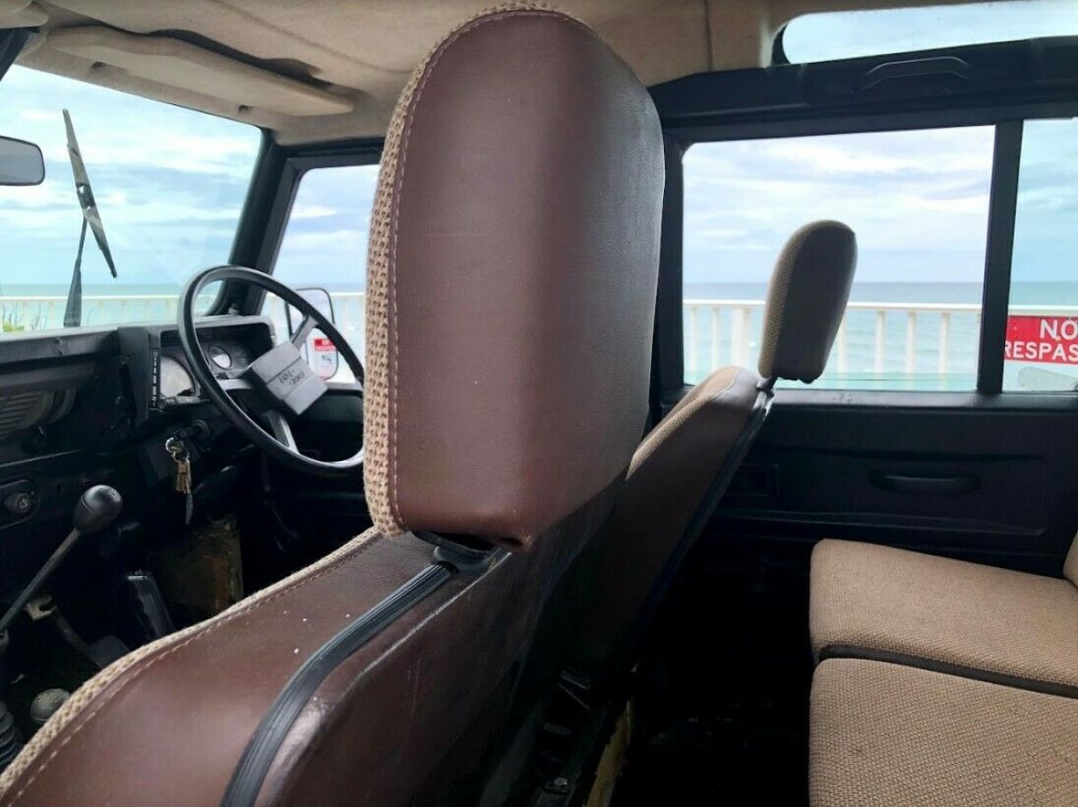 1987 Land Rover Defender - photo 13