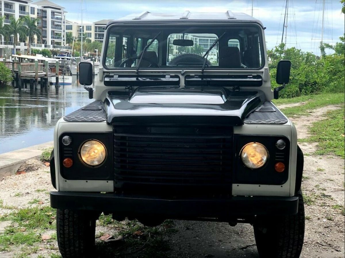 1987 Land Rover Defender - photo 3