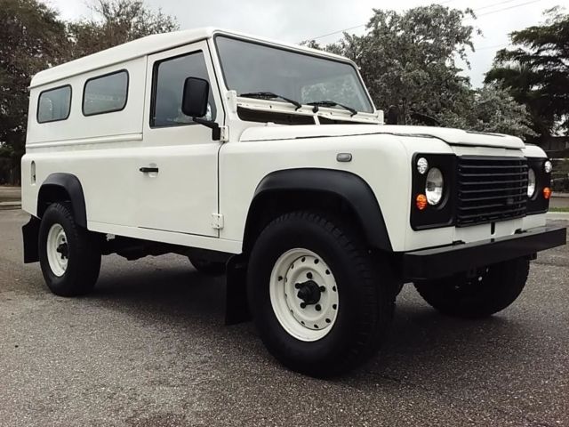 1987 Land Rover Defender 110 , Super Low Miles 1987 Land Rover Defender 110