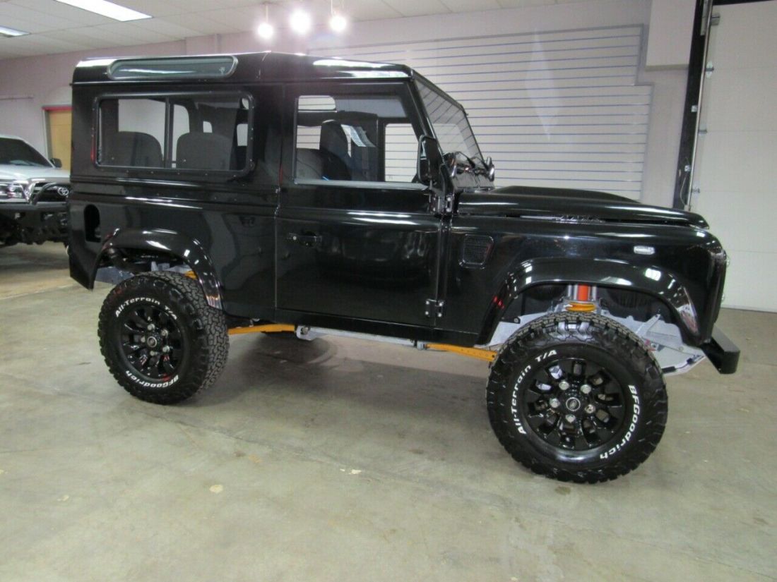 1987 Land Rover Defender 2-Door 4WD - photo 3