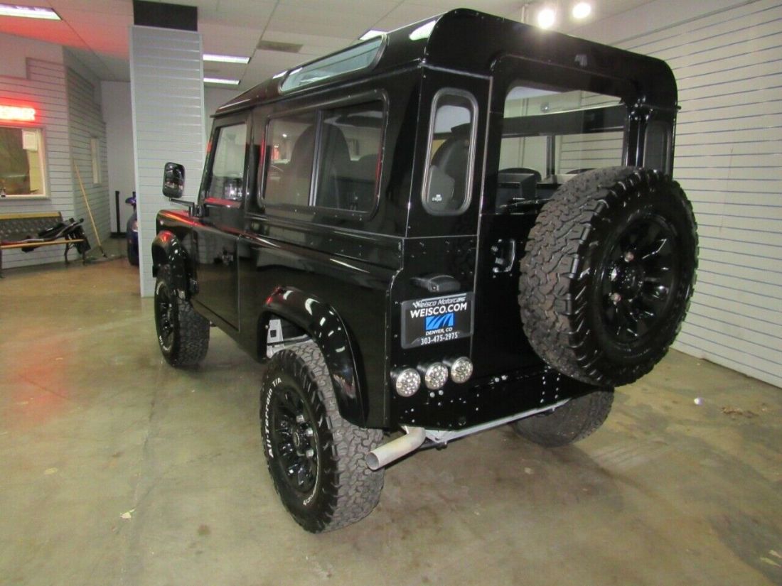 1987 Land Rover Defender 2-Door 4WD - photo 4