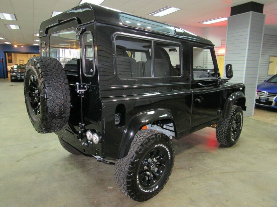 1987 Land Rover Defender 2-Door 4WD - photo 5
