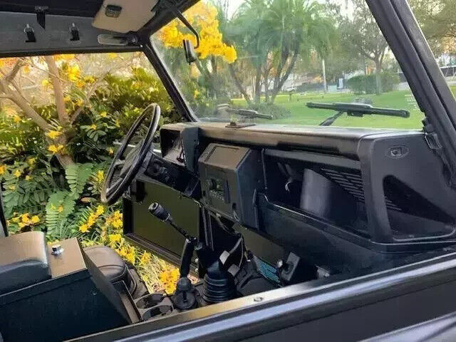 1987 Land Rover Defender - photo 9
