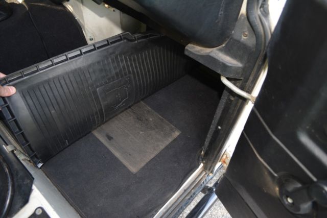 1987 Land Rover Defender - photo 12