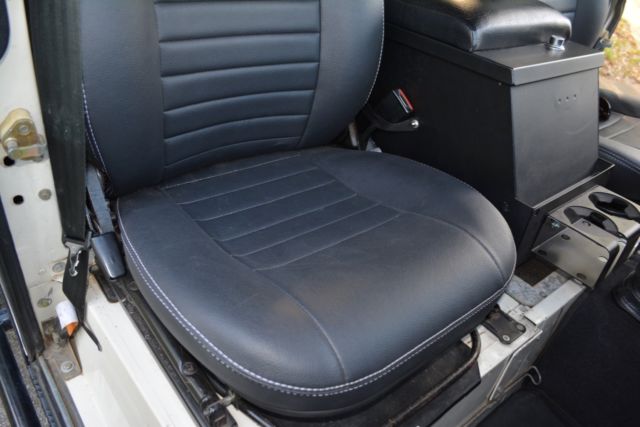 1987 Land Rover Defender - photo 13