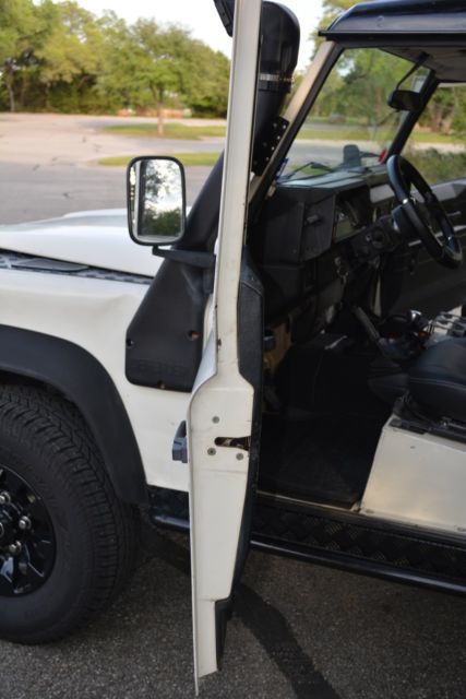 1987 Land Rover Defender - photo 7