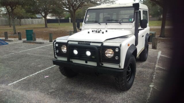 1987 Land Rover Defender 90 - Left Hand Drive- Diesel Turbo 1987 Land Rover Defender
