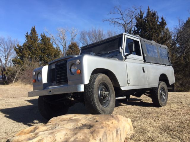 1987 Land Rover Santana series IV 110 wheel base 1987 Land Rover Range Rover Santana