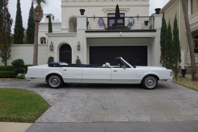 1987 Lincoln Town Car - photo 4