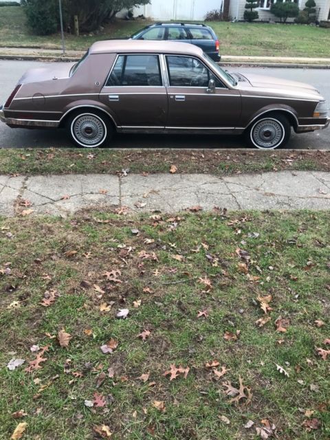 1987 Lincoln Continental - photo 4