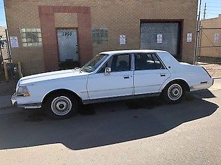 1987 Lincoln Continental