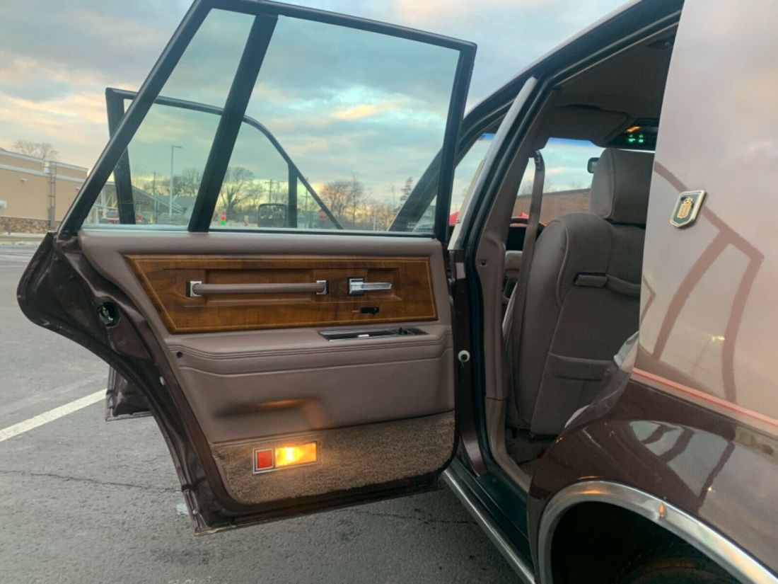 1987 Lincoln Continental GIVENCHY - photo 11