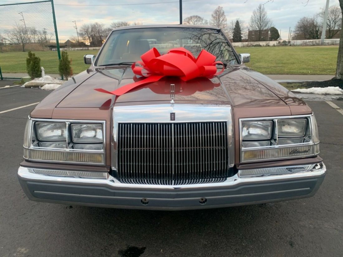 1987 Lincoln Continental GIVENCHY - photo 9