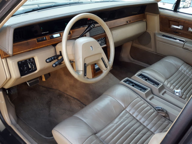 1987 Lincoln Continental COINTINENTAL - photo 10