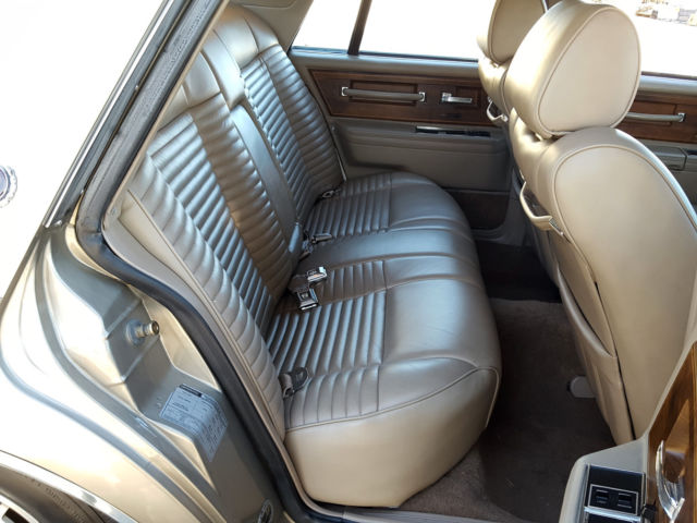 1987 Lincoln Continental COINTINENTAL - photo 13